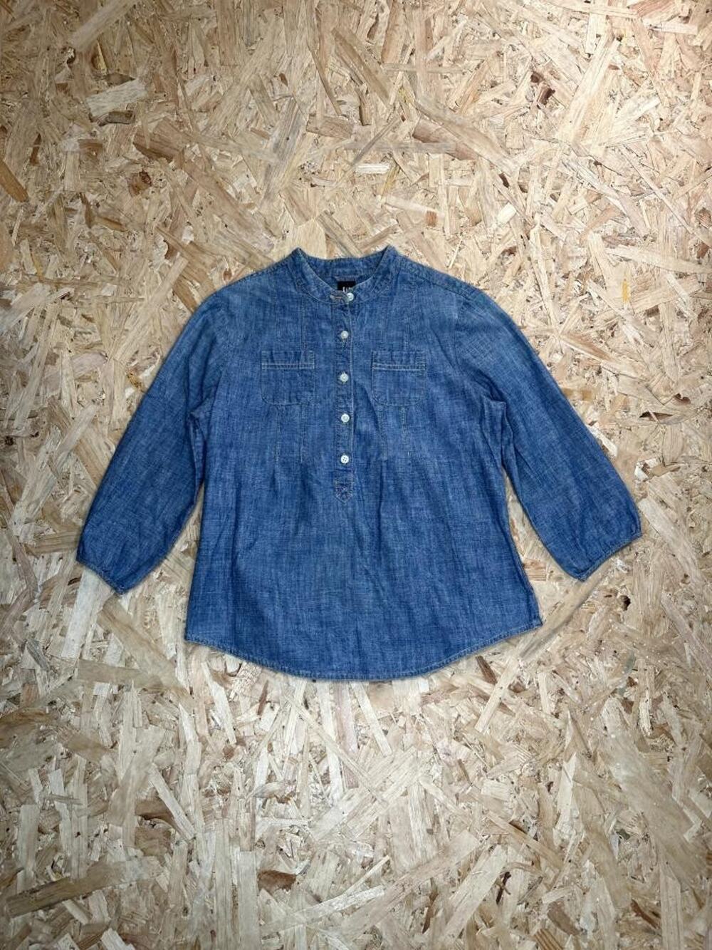 GAP Chambray Shirt Womens XS Blue Cotton 3/4 Sleeve Henley Pullover Blouse